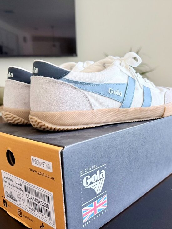 Gola Badminton Sneakers - Picture 4 of 9